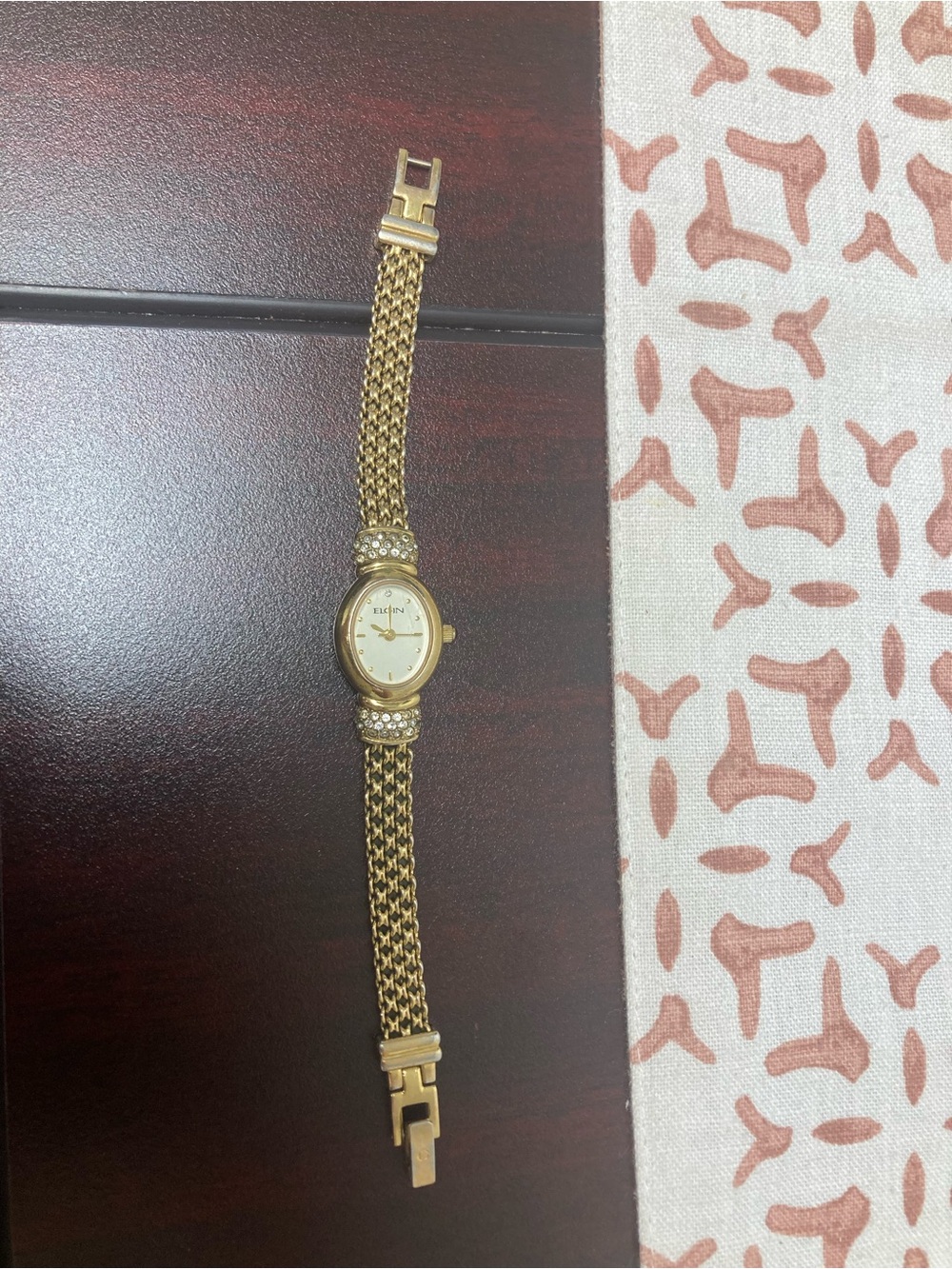 Women faux gold diamond Lady Elgin watch braided band stainless steel back EG006